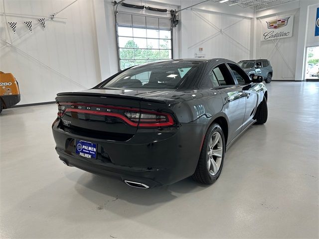 2015 Dodge Charger SE