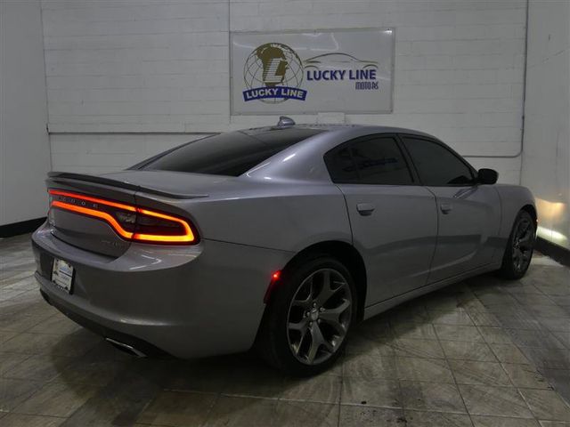 2015 Dodge Charger SXT