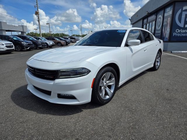 2015 Dodge Charger SXT