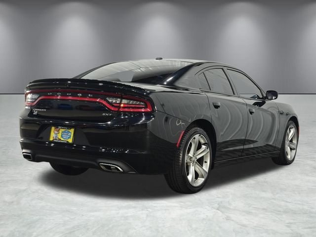 2015 Dodge Charger SXT