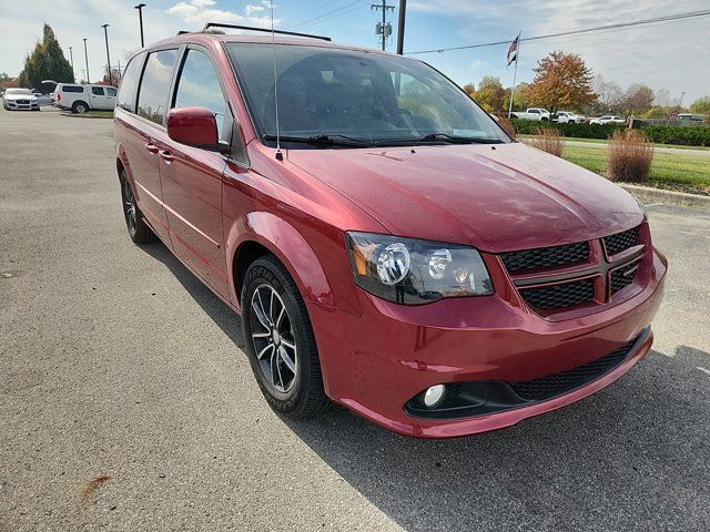 2015 Dodge Grand Caravan R/T