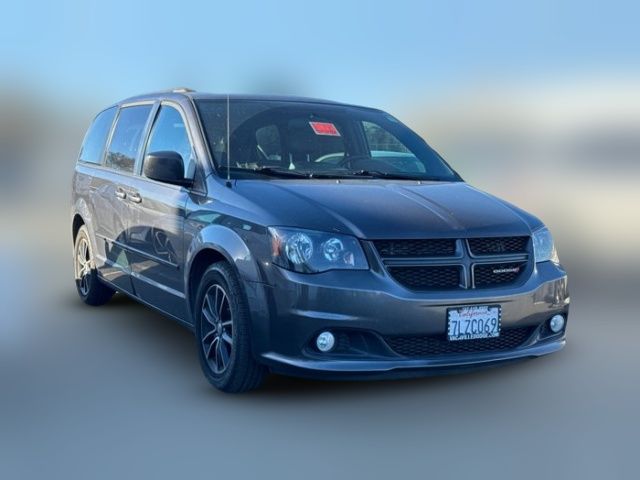 2015 Dodge Grand Caravan R/T