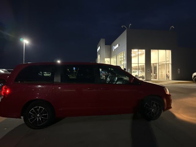 2015 Dodge Grand Caravan R/T