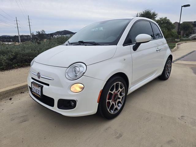 2015 FIAT 500 Sport