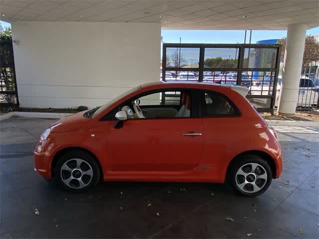 2015 FIAT 500e Base