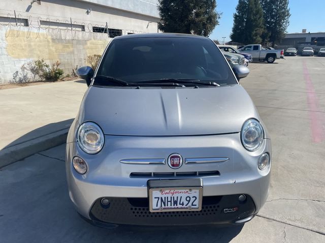 2015 FIAT 500e Base