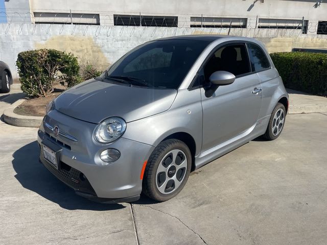 2015 FIAT 500e Base