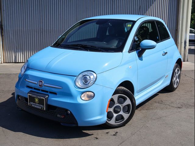 2015 FIAT 500e Base