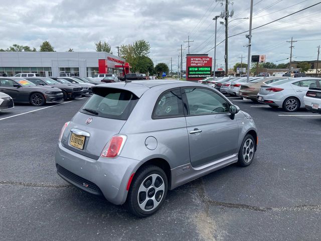 2015 FIAT 500e Base