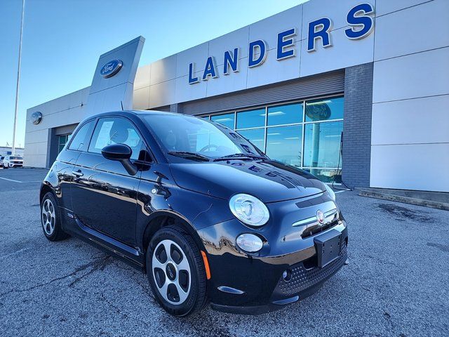 2015 FIAT 500e Base