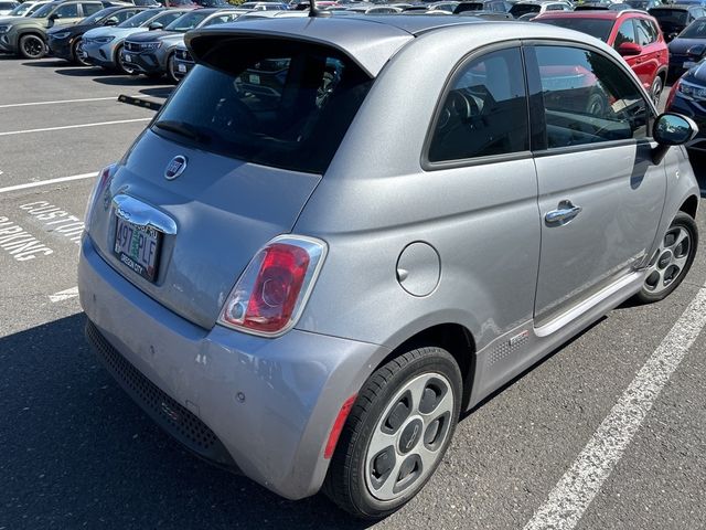 2015 FIAT 500e Base