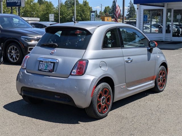 2015 FIAT 500e Base