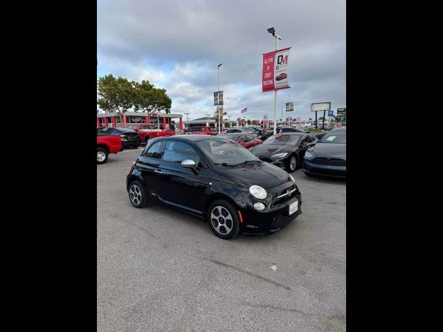 2015 FIAT 500e Base