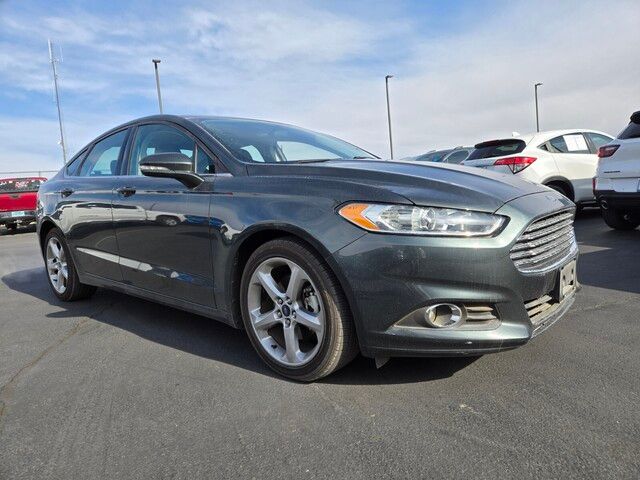 2015 Ford Fusion SE