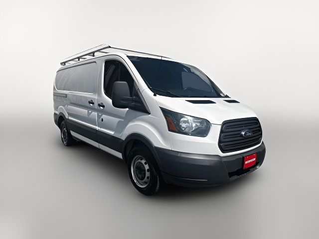2015 Ford Transit Base