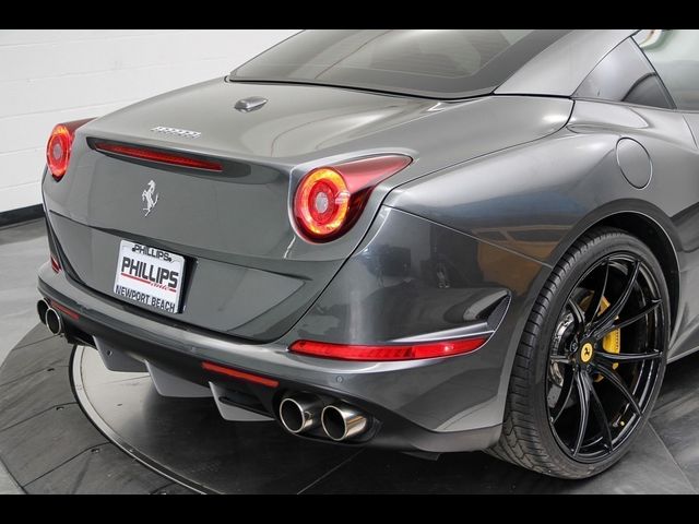 2015 Ferrari California T