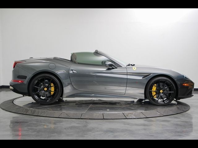 2015 Ferrari California T