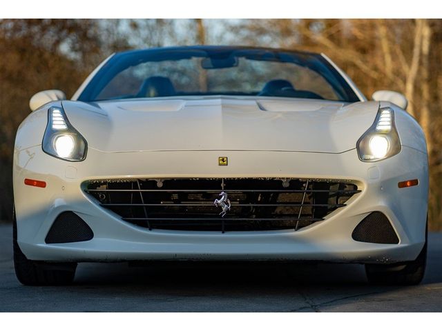 2015 Ferrari California T