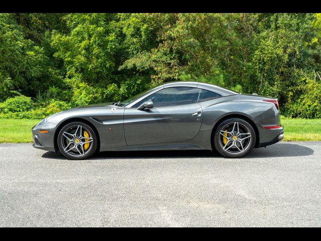 2015 Ferrari California T