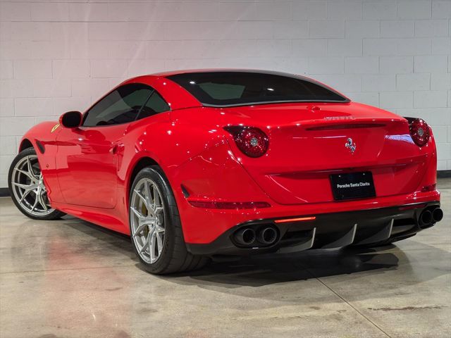 2015 Ferrari California T