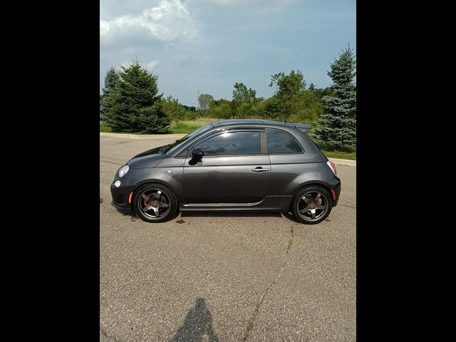 2015 FIAT 500 Abarth