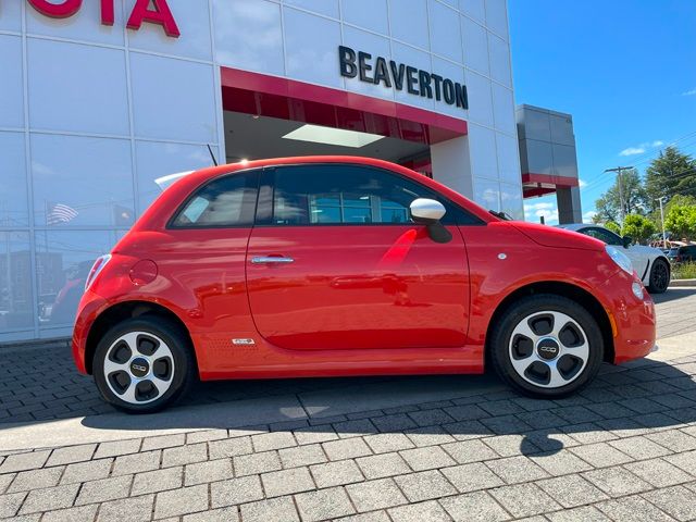 2015 FIAT 500e Base