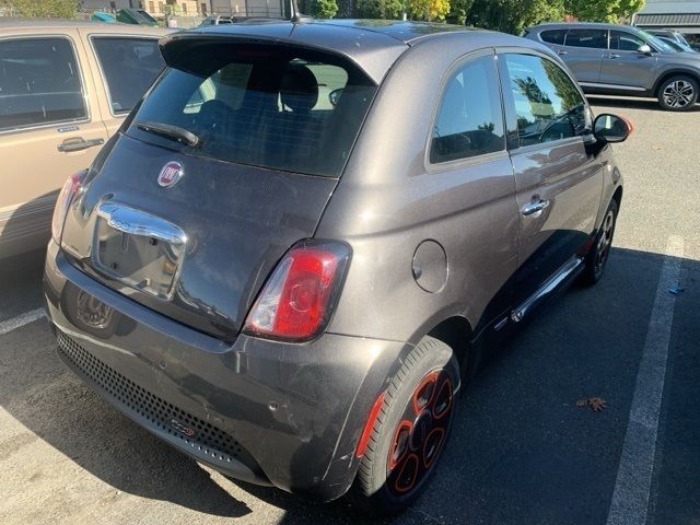 2015 FIAT 500e Base