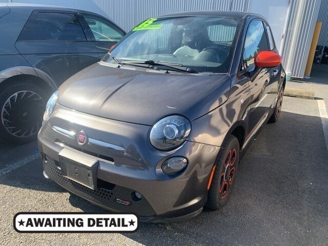 2015 FIAT 500e Base