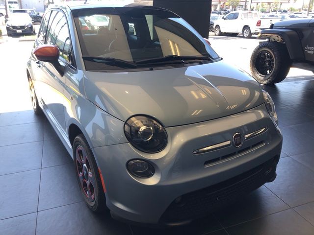 2015 FIAT 500e Base