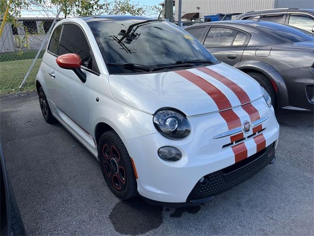 2015 FIAT 500e Base