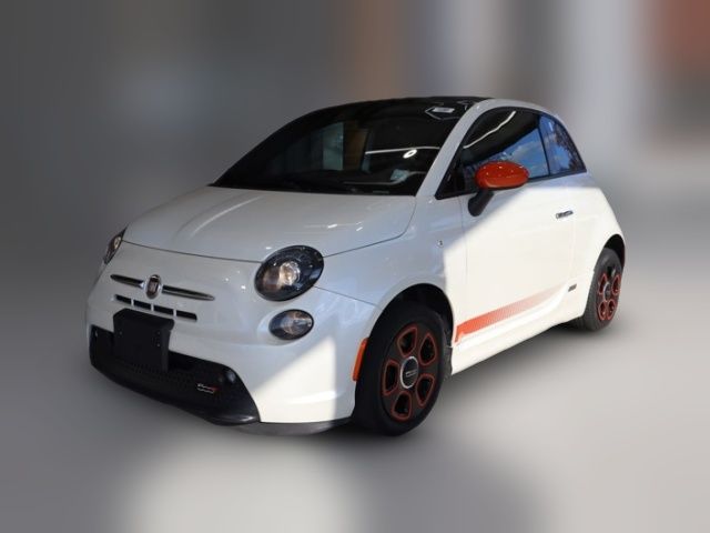 2015 FIAT 500e Base