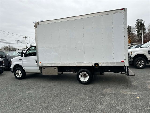 2015 Ford Econoline Base