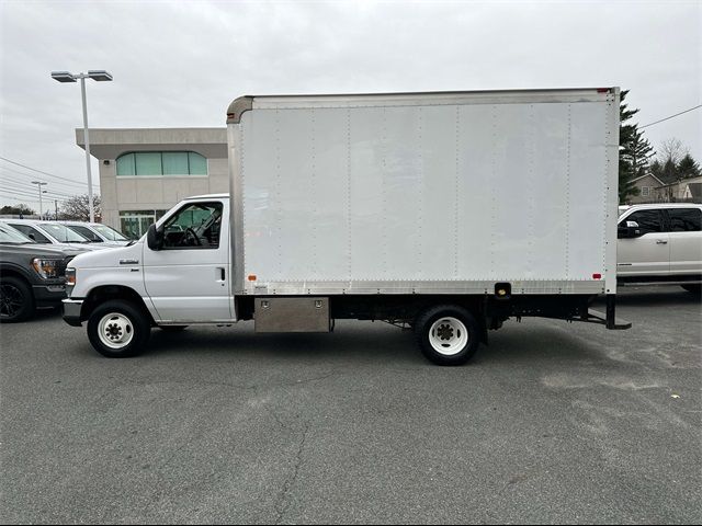 2015 Ford Econoline Base