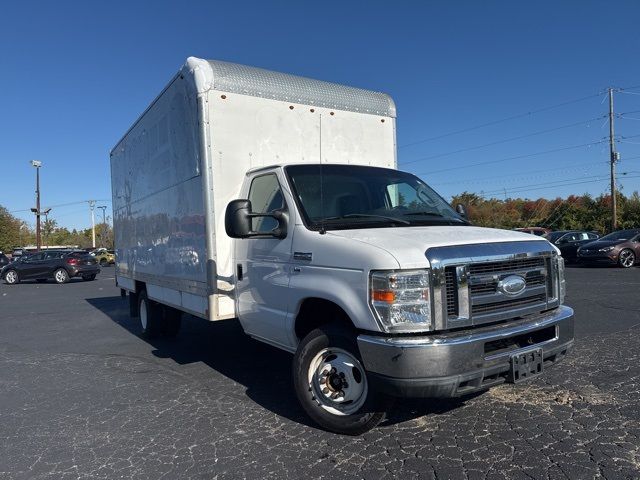 2015 Ford Econoline Base