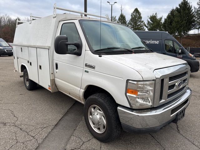 2015 Ford Econoline Base