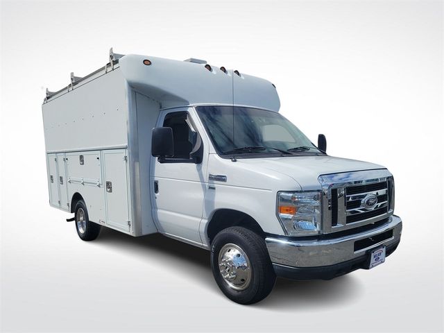 2015 Ford Econoline Base