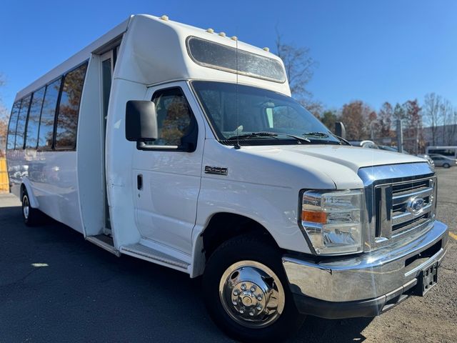 2015 Ford Econoline Base
