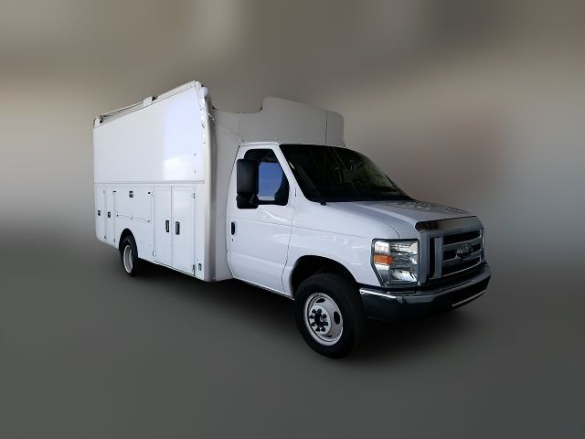 2015 Ford Econoline Base