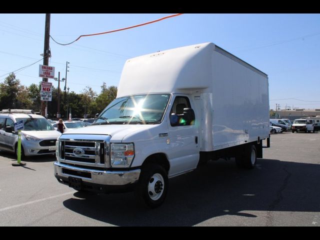 2015 Ford Econoline Base