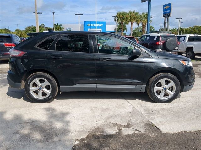 2015 Ford Edge SE