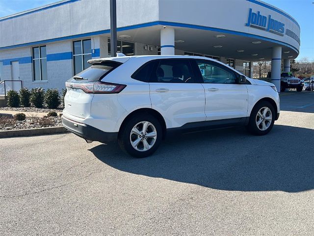 2015 Ford Edge SE