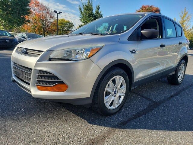 2015 Ford Escape S