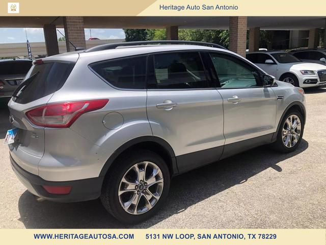 2015 Ford Escape SE