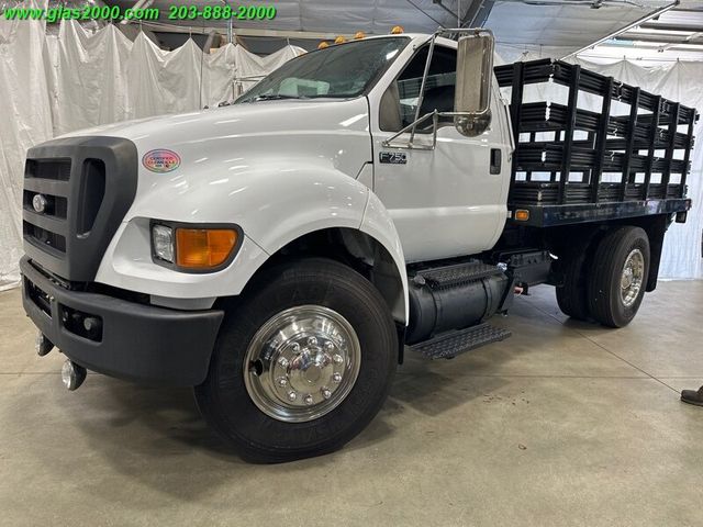 2015 Ford Super Duty F-750 Straight Frame 