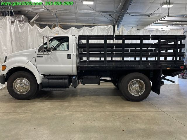 2015 Ford Super Duty F-750 Straight Frame 