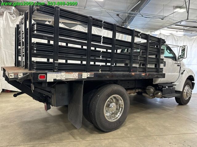 2015 Ford Super Duty F-750 Straight Frame 