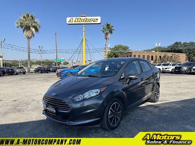 2015 Ford Fiesta SE