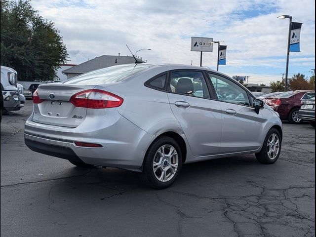 2015 Ford Fiesta SE