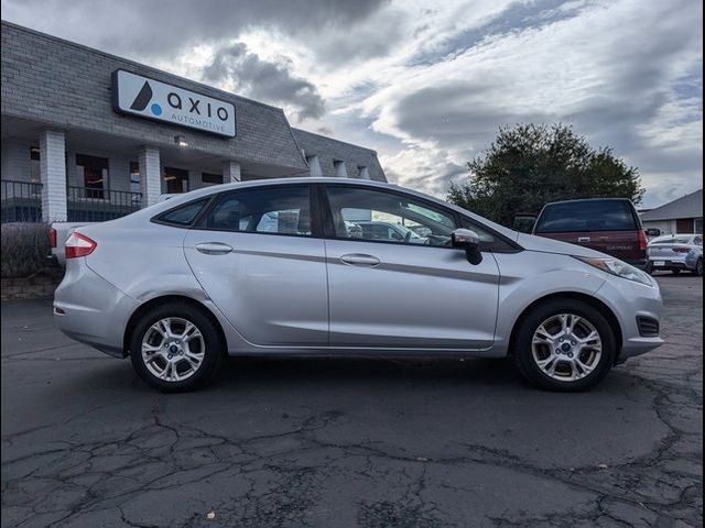 2015 Ford Fiesta SE