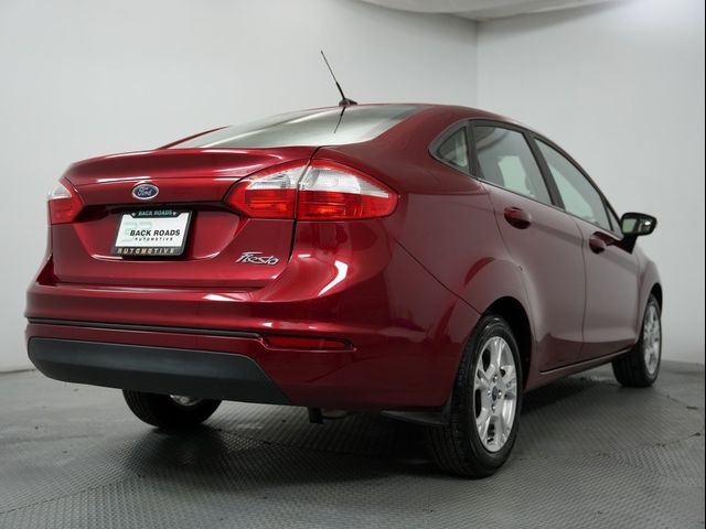 2015 Ford Fiesta SE